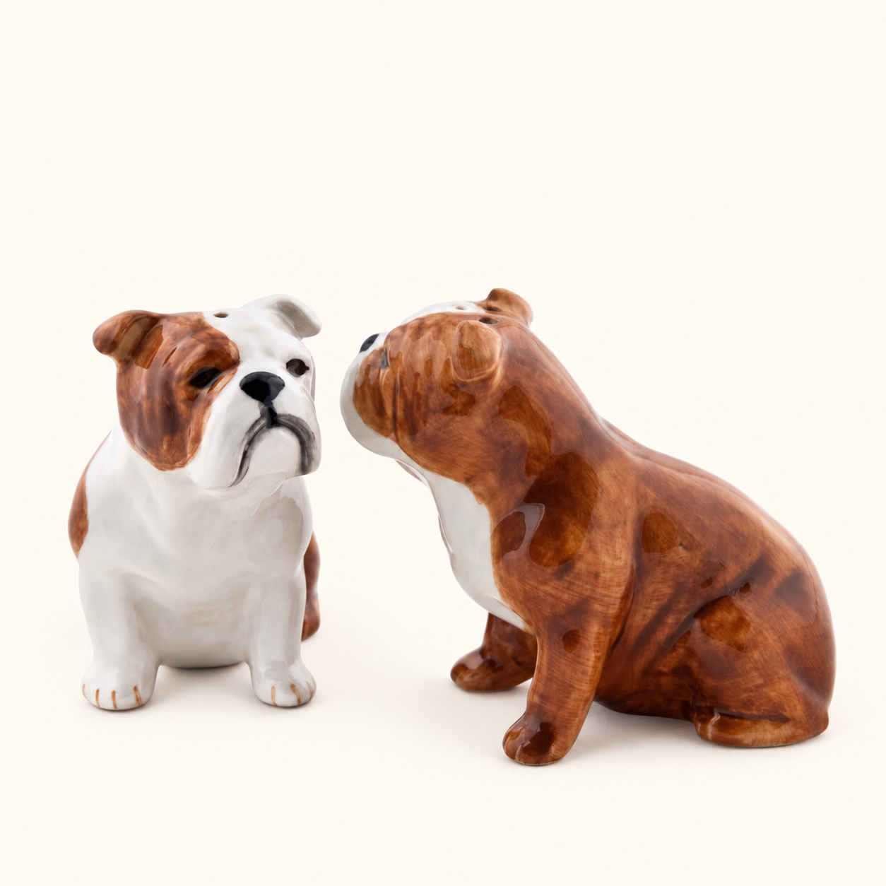Jogo Saleiro e Pimenteiro Bulldog